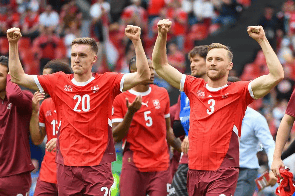 充满悬念!法国队迎战瑞士队 充满悬念!法国队迎战瑞士队