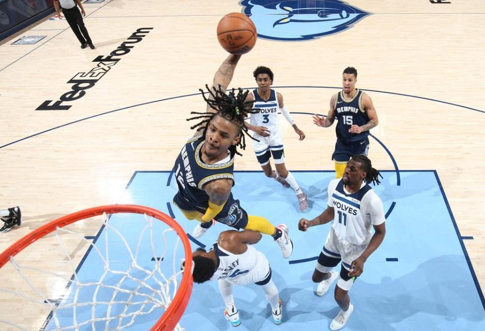 黄蜂完胜勇士B队,锡安打破历史纪录 黄蜂完胜勇士B队,锡安打破历史纪录