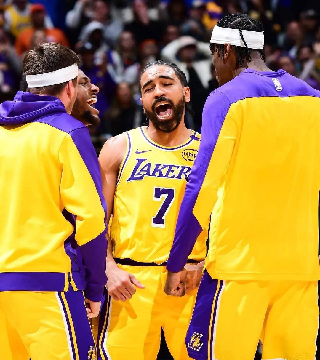 阵容调整后球队赢球效果显著，令人瞩目