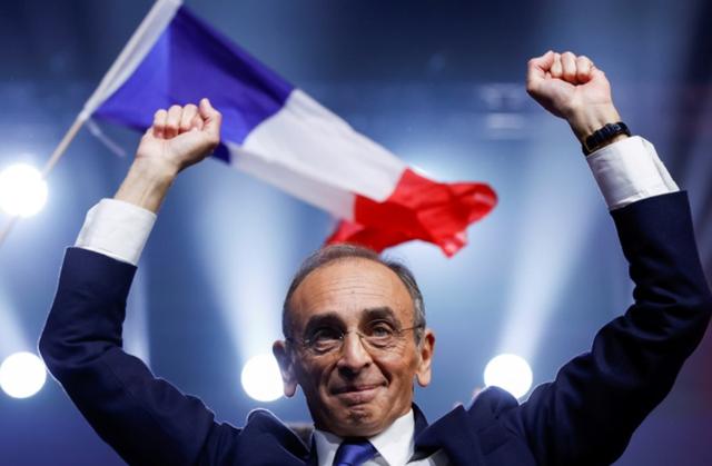 法国总统宣布新的经济刺激政策